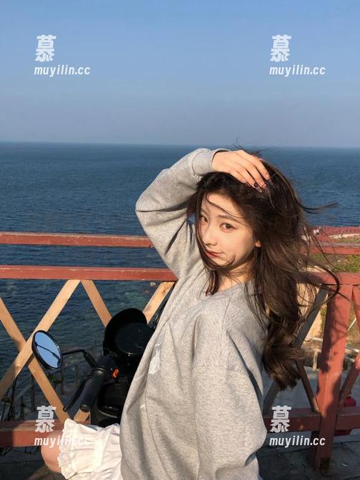 美丽与艺术的碰撞，探寻Umeko J18号×2B设计的独特写真与精美图片。